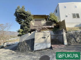 兵庫県川西市鴬の森町