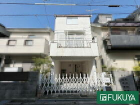 兵庫県宝塚市中野町