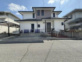 兵庫県川辺郡猪名川町つつじが丘１丁目