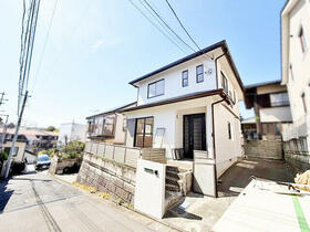 東京都多摩市連光寺３丁目