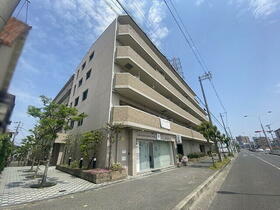 クラウンセゾン深井