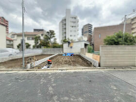 東京都足立区綾瀬２丁目