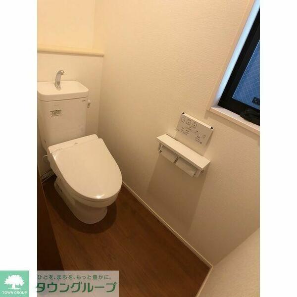 detached 東京都小平市小川町１丁目

地図を見る