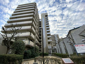 リバーサイドヴィラ姫島?