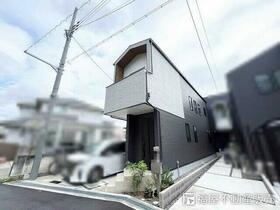 大阪府池田市鉢塚３丁目