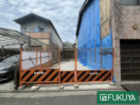 京都府京都市下京区猪熊通五条上る柿本町