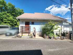 兵庫県川辺郡猪名川町つつじが丘５丁目