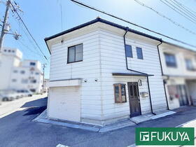 兵庫県尼崎市戸ノ内町３丁目