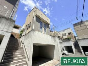 大阪府豊中市刀根山４丁目