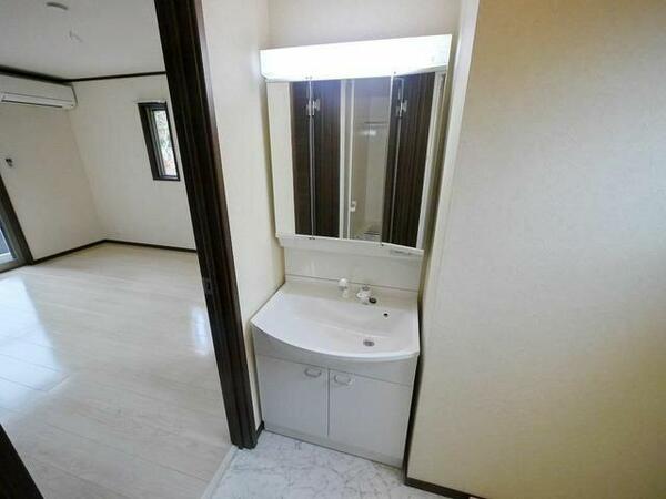 detached 埼玉県飯能市大字飯能

地図を見る