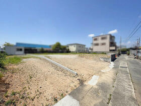 兵庫県伊丹市岩屋１丁目