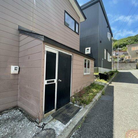 detached 北海道室蘭市宮の森町２丁目
地図を見る