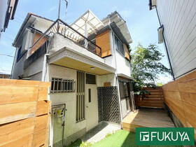 大阪府高槻市深沢本町