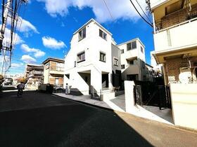 東京都東村山市本町１丁目