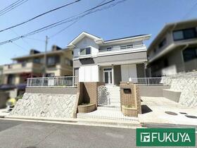 大阪府池田市伏尾台４丁目