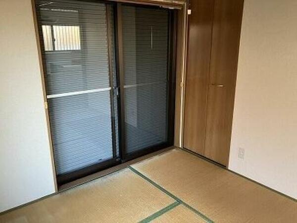 detached 東京都昭島市田中町１丁目

地図を見る