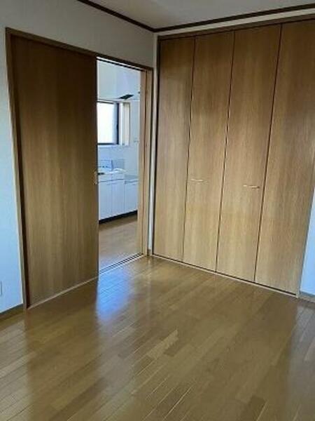 detached 東京都昭島市田中町１丁目

地図を見る