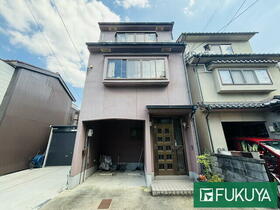 京都府京都市山科区西野楳本町