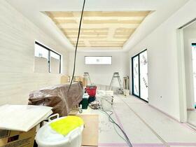 東京都調布市緑ケ丘１丁目