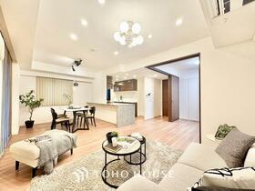 ザ・パークハウス市谷甲良町