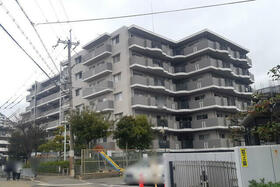 ハイロイヤル緑地公園Ｂ棟