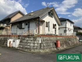 奈良県生駒郡斑鳩町龍田西３丁目