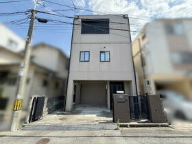 兵庫県宝塚市口谷西３丁目