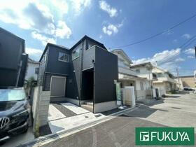 大阪府豊中市上野東１丁目