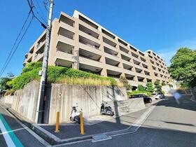 枚方翠香園ガーデンハウス