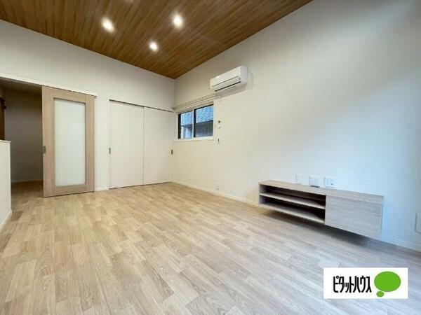 detached 埼玉県吉川市美南２丁目

地図を見る