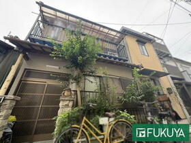 京都府京都市中京区壬生下溝町
