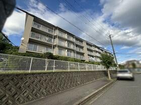 関屋あしびハイツ12号棟