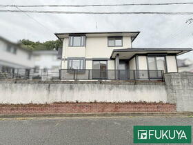 兵庫県川西市けやき坂３丁目