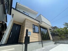 埼玉県八潮市大字八條