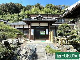 滋賀県近江八幡市円山町
