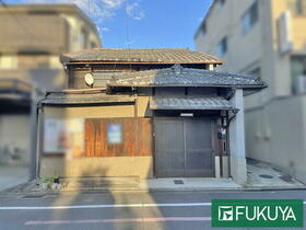 京都府京都市中京区釜座通夷川下る亀屋町