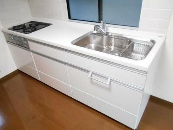 detached 東京都港区白金６丁目

地図を見る