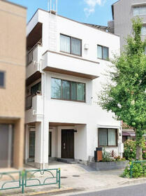 東京都足立区東和１丁目