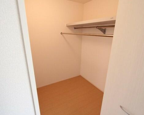 apartment 茨城県守谷市松前台４丁目
地図を見る