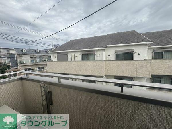 detached 東京都三鷹市北野４丁目

地図を見る