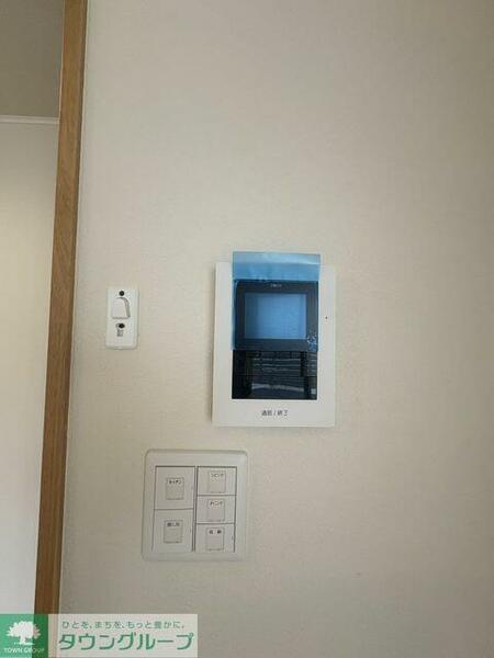 detached 東京都三鷹市北野４丁目

地図を見る