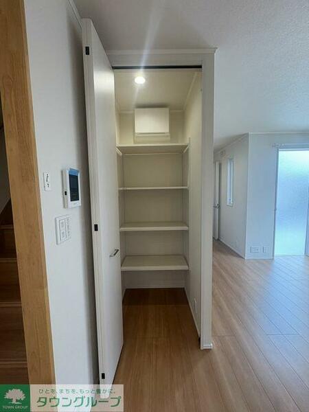 detached 東京都三鷹市北野４丁目

地図を見る