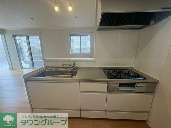 detached 東京都三鷹市北野４丁目

地図を見る