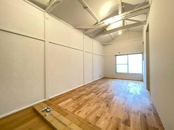 detached 東京都荒川区荒川６丁目

地図を見る