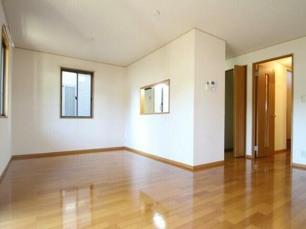 detached 東京都多摩市東寺方１丁目

地図を見る