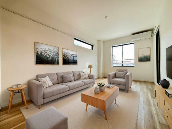 detached 東京都三鷹市上連雀３丁目

地図を見る