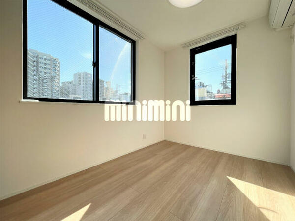 detached 東京都荒川区南千住１丁目

地図を見る