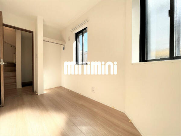 detached 東京都荒川区南千住１丁目

地図を見る