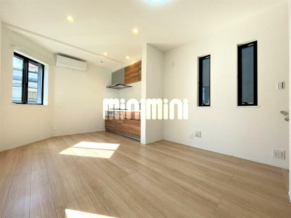 detached 東京都荒川区南千住１丁目

地図を見る