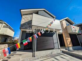 埼玉県所沢市上新井４丁目